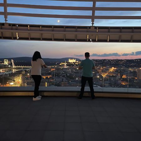Sag Sky Park Residence Free Parking And Wi-Fi Bratislava Eksteriør bilde
