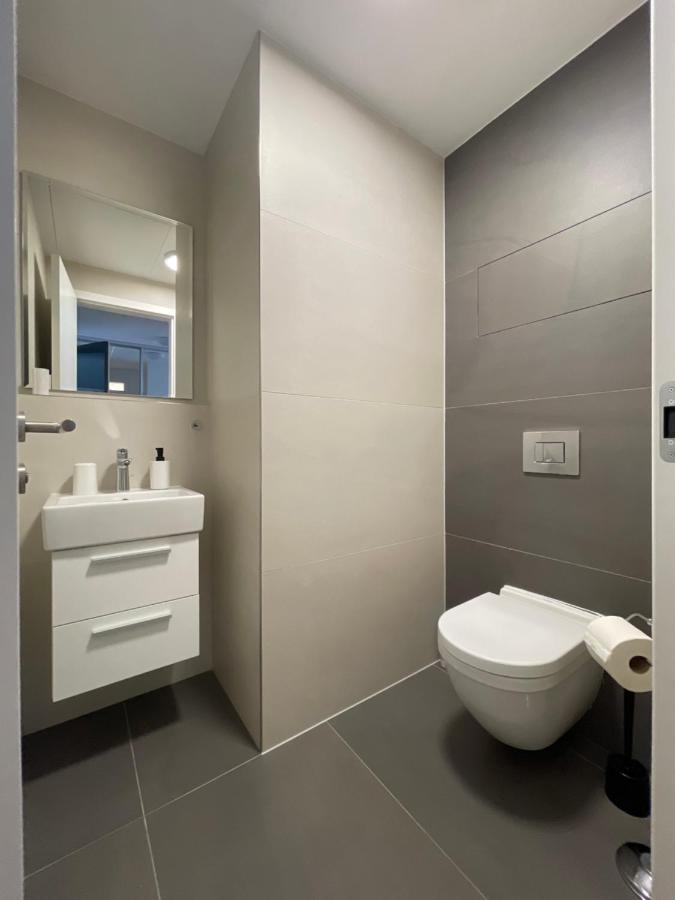 Sag Sky Park Residence Free Parking And Wi-Fi Bratislava Eksteriør bilde